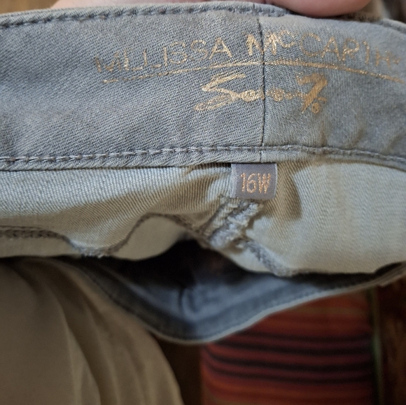 Melissa McCarthy SEVEN7 Pencil Jeans. - Picture 16 of 16